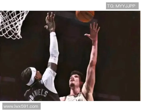 库里缺阵 勇士83-108不敌森林狼